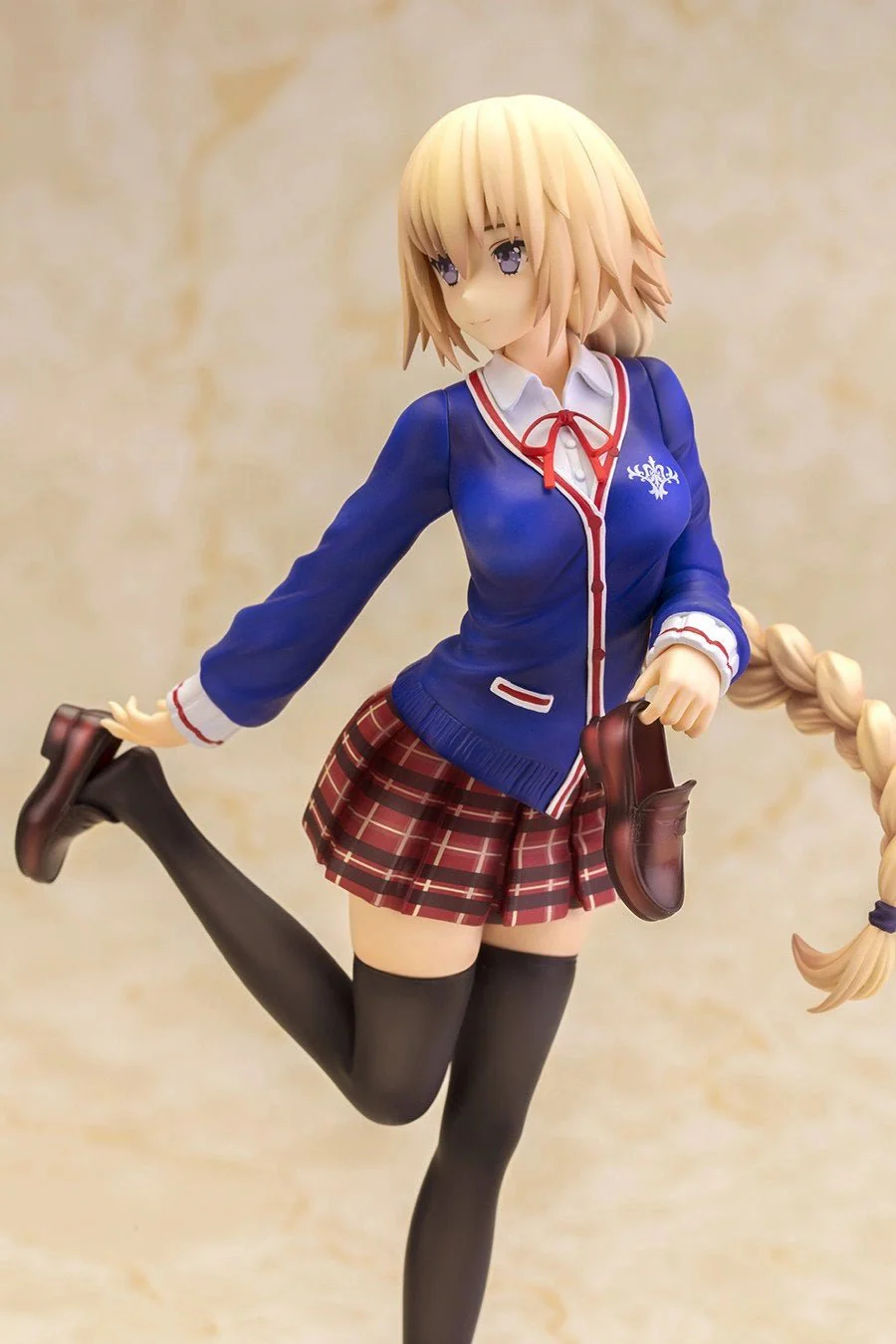 Fate/Extella - Jeanne d'Arc 1/7 Scale Figure JK Blazer Ver. Alphamax - Image 6