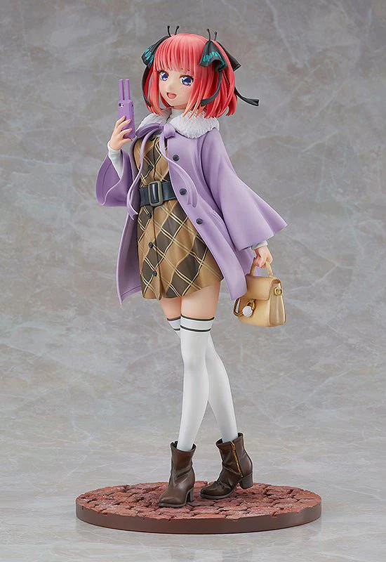 [Pre-order] The Quintessential Quintuplets - Nino Nakano (Date Style Ver.) 1/6 scale Figure Good Smile Company - Image 2
