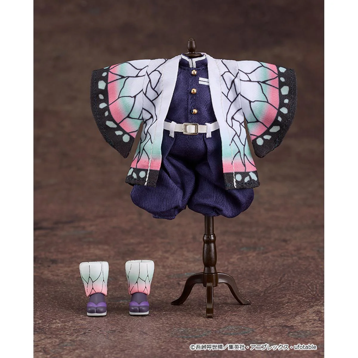 [Pre-order] Demon Slayer: Kimetsu no Yaiba - Shinobu Kocho & Outfit Set Nendoroid Good Smile Company - Image 8