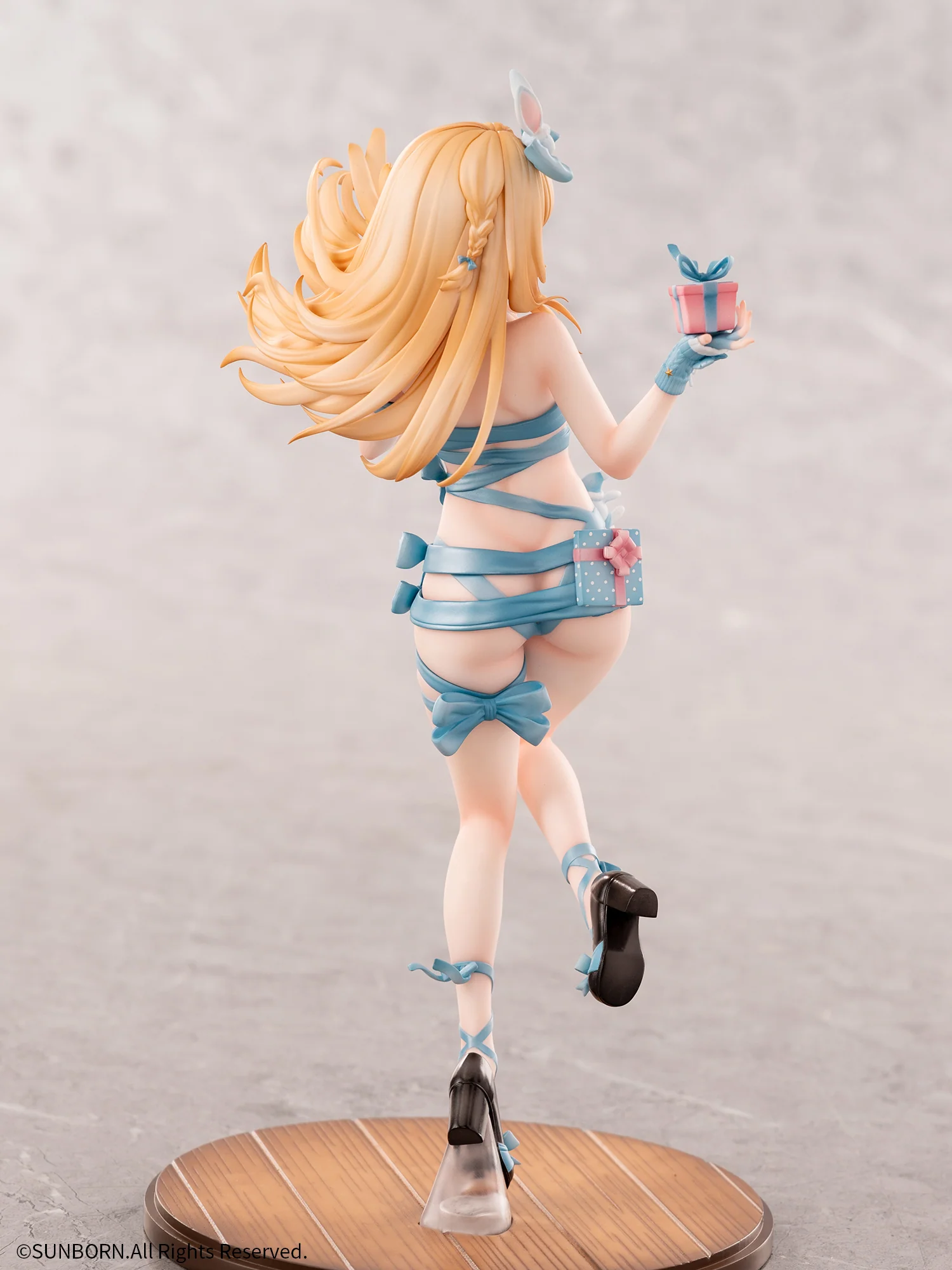 [Pre-order] Girls' Frontline 2: Exilium - Suomi (Fluffy Korvatunturi Ver.) 1/6 Scale Figure KAWA DESIGN - Image 7