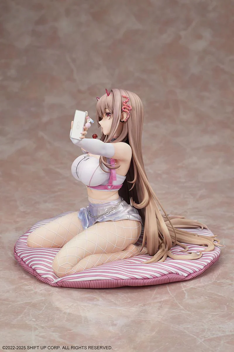 [Pre-order] Goddess of Victory: Nikke - Viper 1/4 Scale Figure Design Coco - Image 6