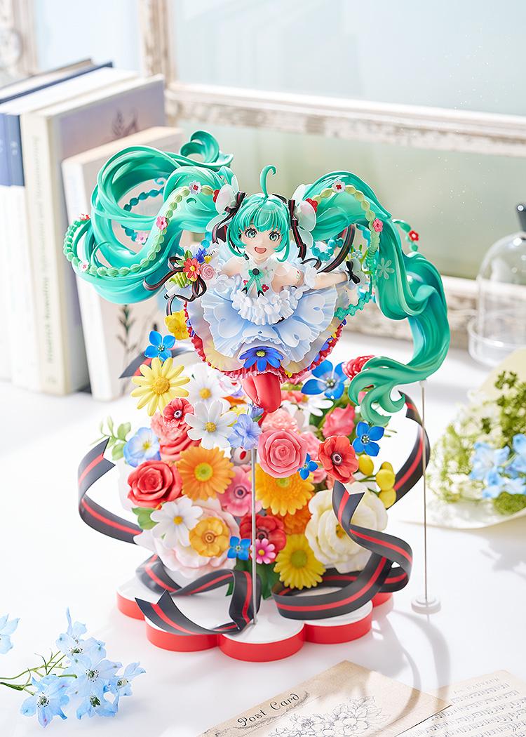 [Pre-order] Hatsune Miku - Hatsune Miku (JAPAN LIVE TOUR 2025 BLOOMING Ver.) 1/7 Scale Figure Good Smile Company - Image 4