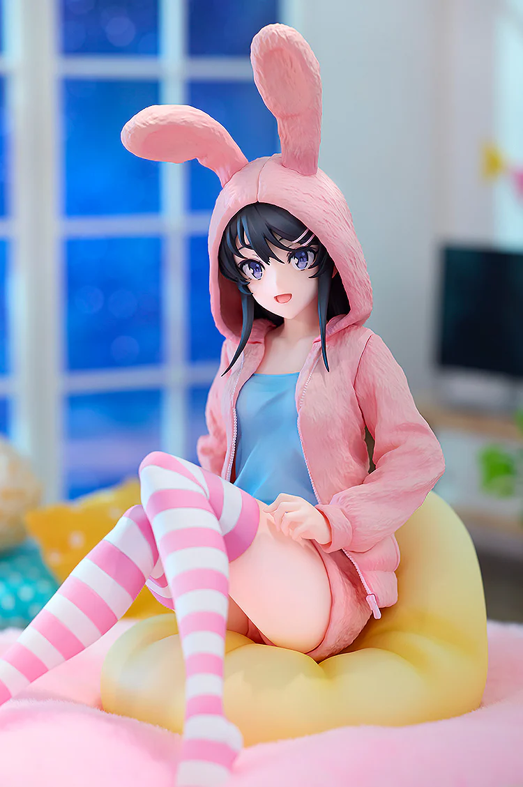 [Pre-order] Rascal Does Not Dream of a Knapsack Kid - Mai Sakurajima (Hoodie Look Rabbit Ears Ver.) 1/7 Scale Figure KADOKAWA - Image 11