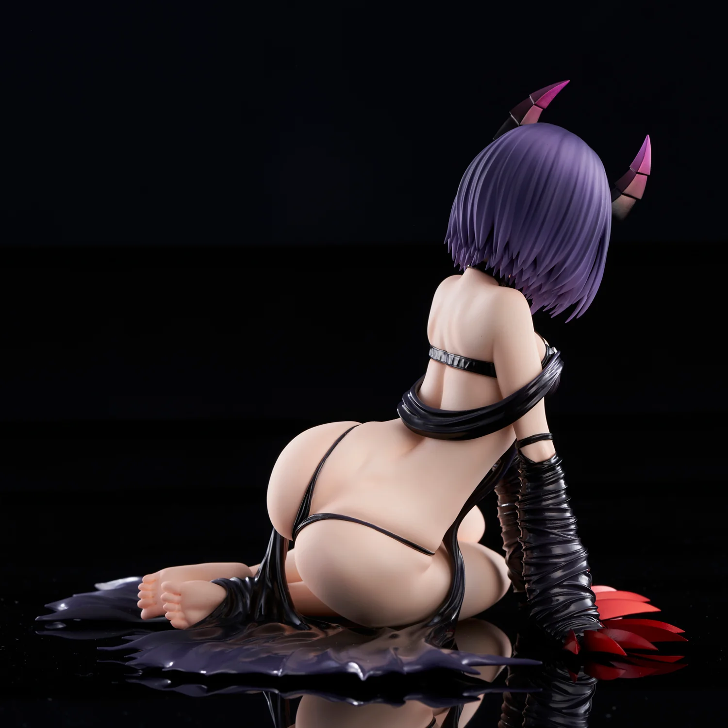 [Pre-order] To Love-Ru Darkness - Haruna Sairenji (Darkness Ver.) Renewal Package Edition 1/6 Scale Figure Union Creative - Image 4